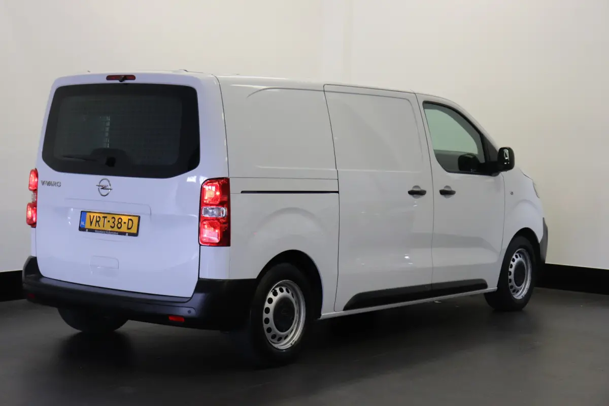 1.5 CDTI L2 EURO 6 - Airco - Navi - Cruise - Stoelverwarming - € 11.950,- Excl.
