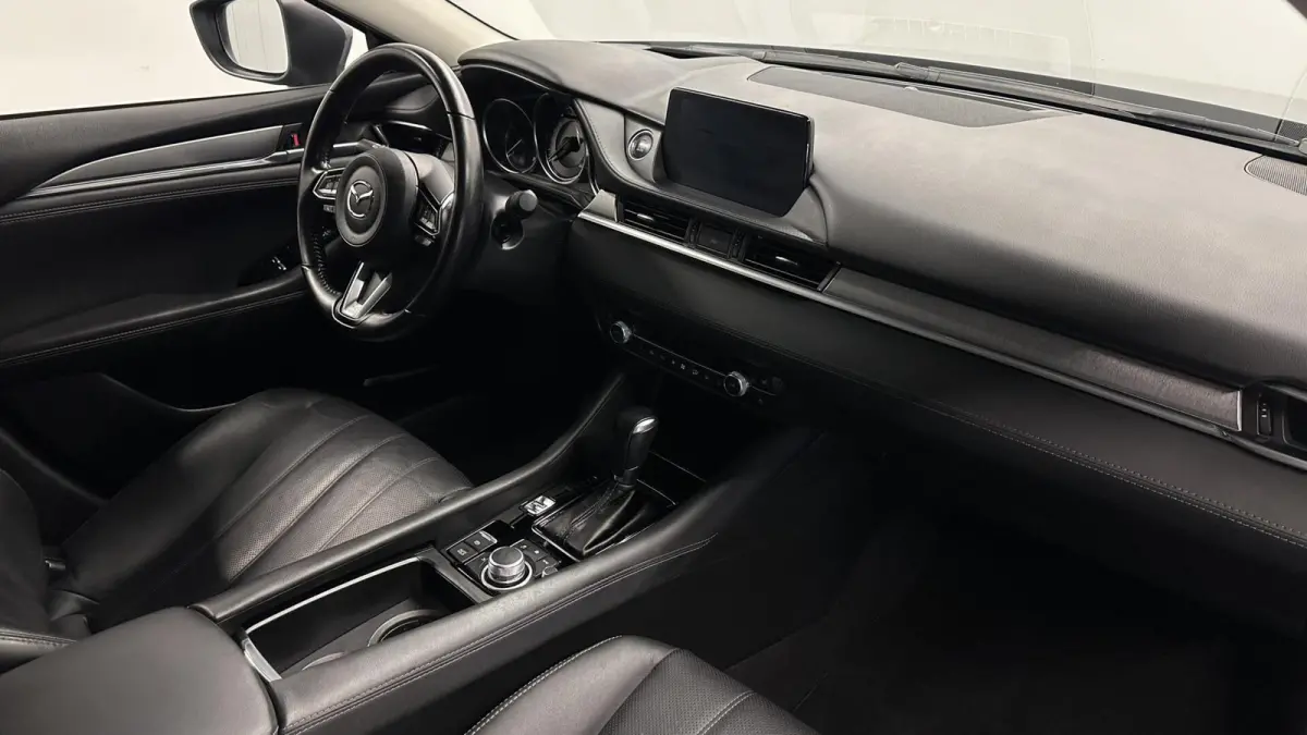 2.0 SkyActiv-G 165 Business LEER CAMERA ECC ADAP CRUISE LM.