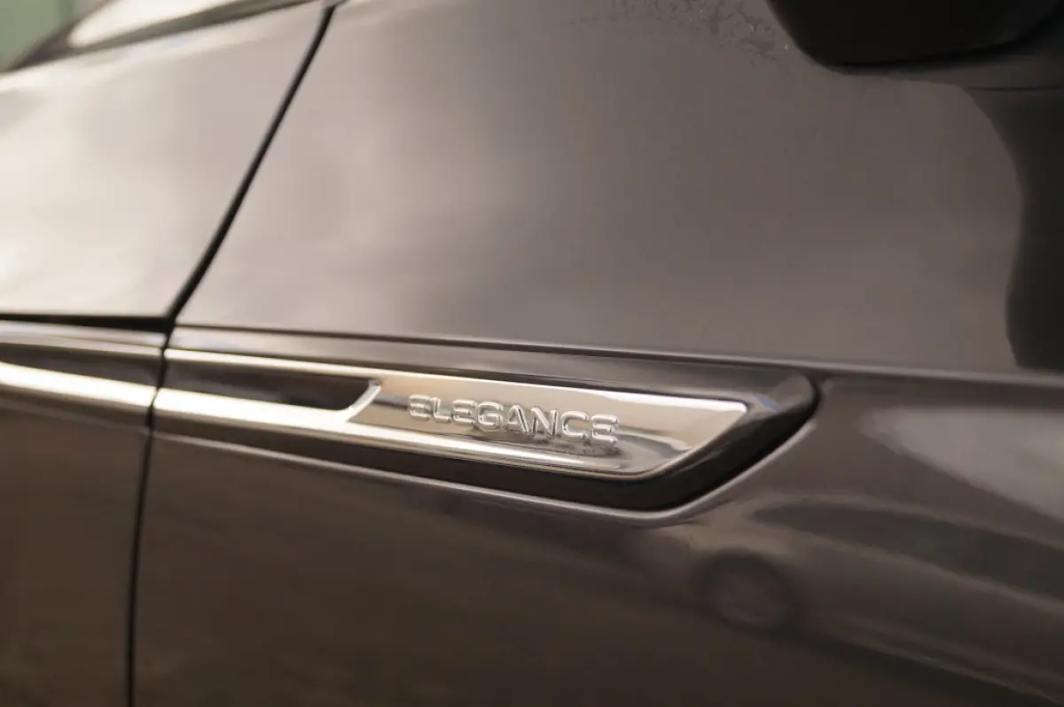 1.4 TSI eHybrid Elegance Business Plus -PANO-LEER-