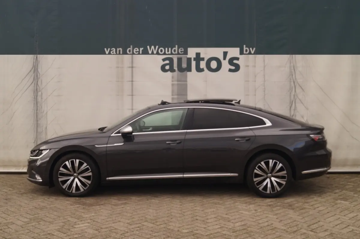 1.4 TSI eHybrid Elegance Business Plus -PANO-LEER-