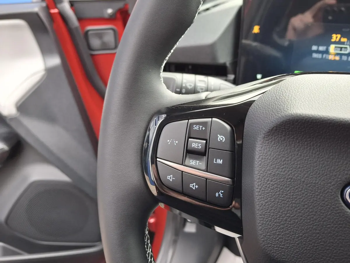 Te bestellen | €3000 Ford voordeel | Verwarmbare stoelen/stuur | Verwarmbare voorruit | Camera | Cruise Control | Climate Control |