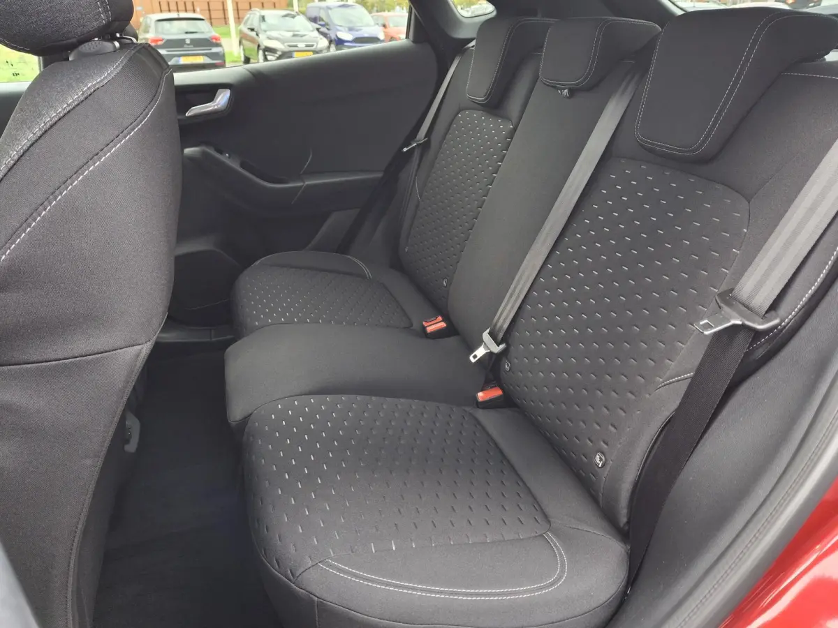 Te bestellen | €3000 Ford voordeel | Verwarmbare stoelen/stuur | Verwarmbare voorruit | Camera | Cruise Control | Climate Control |