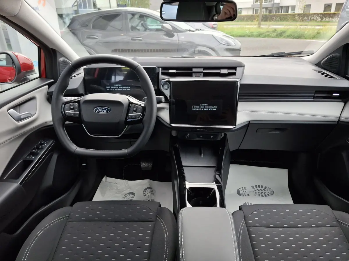 Te bestellen | €3000 Ford voordeel | Verwarmbare stoelen/stuur | Verwarmbare voorruit | Camera | Cruise Control | Climate Control |