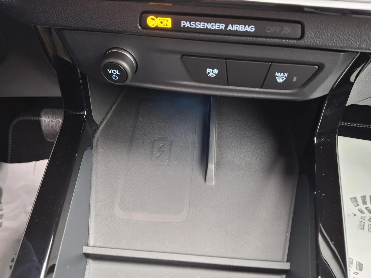 Te bestellen | €3000 Ford voordeel | Verwarmbare stoelen/stuur | Verwarmbare voorruit | Camera | Cruise Control | Climate Control |