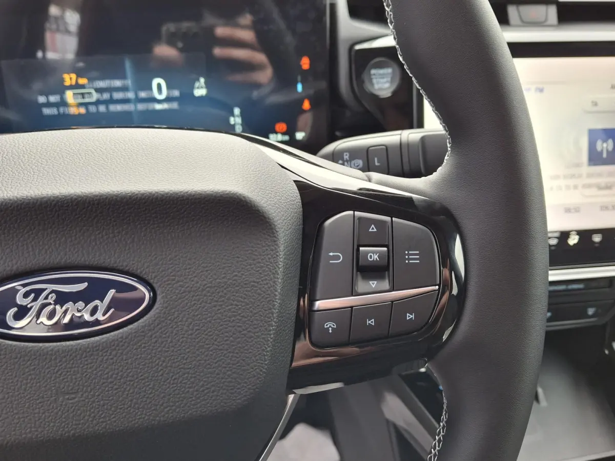 Te bestellen | €3000 Ford voordeel | Verwarmbare stoelen/stuur | Verwarmbare voorruit | Camera | Cruise Control | Climate Control |