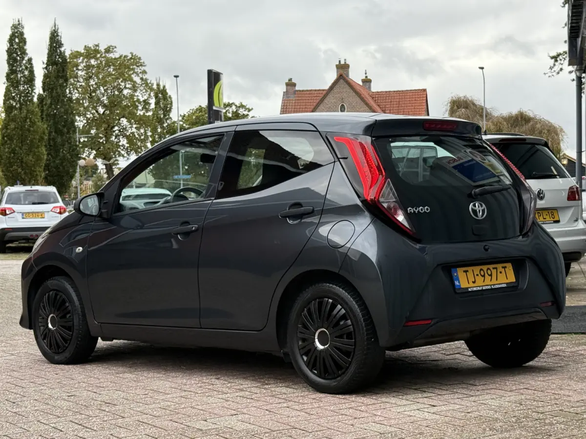 1.0 VVT-i x-fun. | BLUETOOTH  | AIRCO | BOVAG GARANTIE |