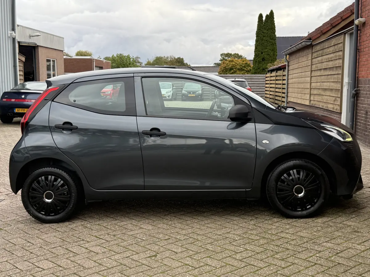 1.0 VVT-i x-fun. | BLUETOOTH  | AIRCO | BOVAG GARANTIE |