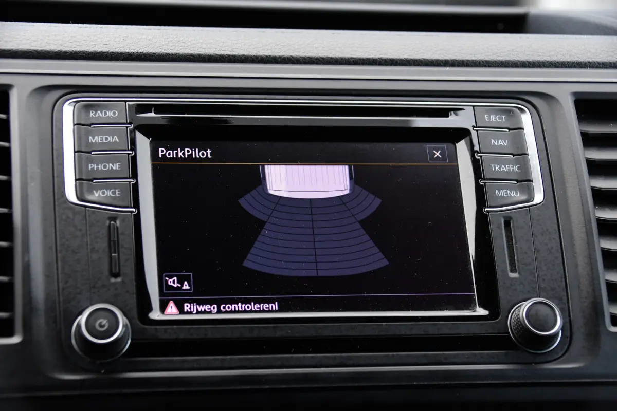 2.0 TDI L2H1 DC 4Motion Highline Black Edition Camera, Cruise, Automaat, Multimedia, 204Pk, 2 x schuifdeur, LED, Uniek!
