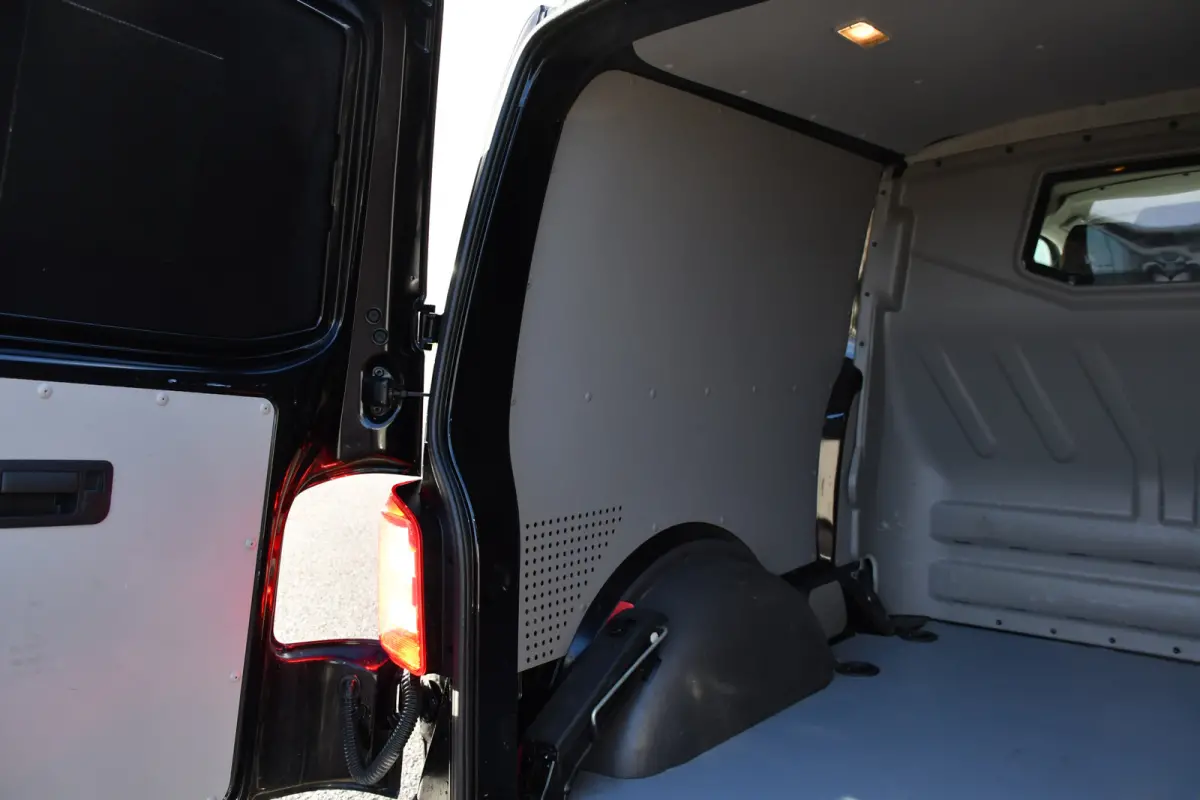 2.0 TDI L2H1 DC 4Motion Highline Black Edition Camera, Cruise, Automaat, Multimedia, 204Pk, 2 x schuifdeur, LED, Uniek!