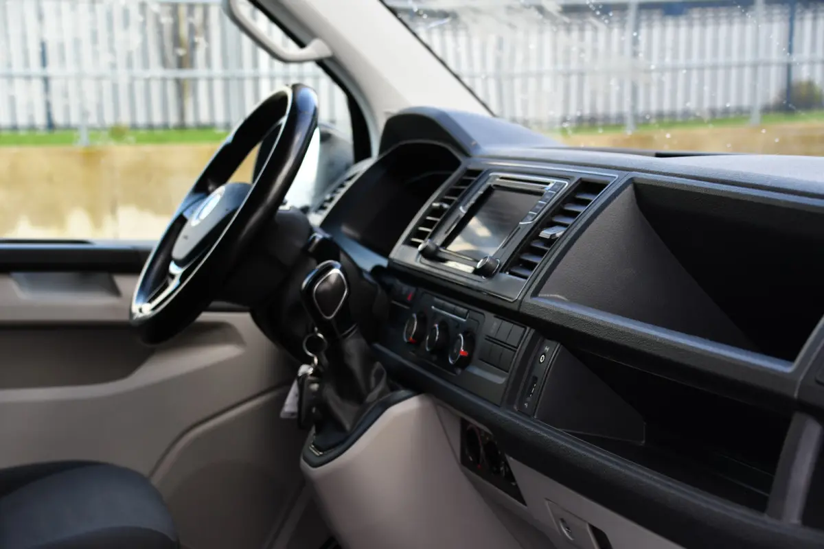 2.0 TDI L2H1 DC 4Motion Highline Black Edition Camera, Cruise, Automaat, Multimedia, 204Pk, 2 x schuifdeur, LED, Uniek!