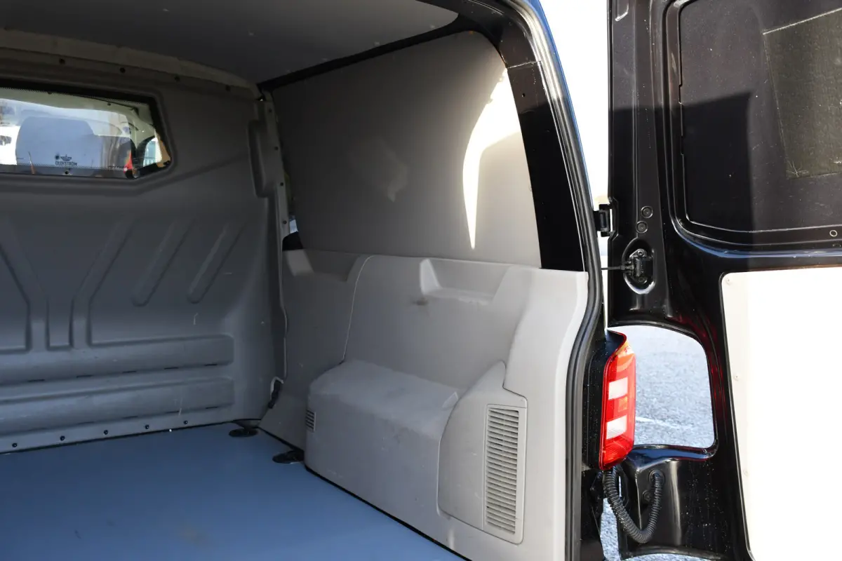 2.0 TDI L2H1 DC 4Motion Highline Black Edition Camera, Cruise, Automaat, Multimedia, 204Pk, 2 x schuifdeur, LED, Uniek!