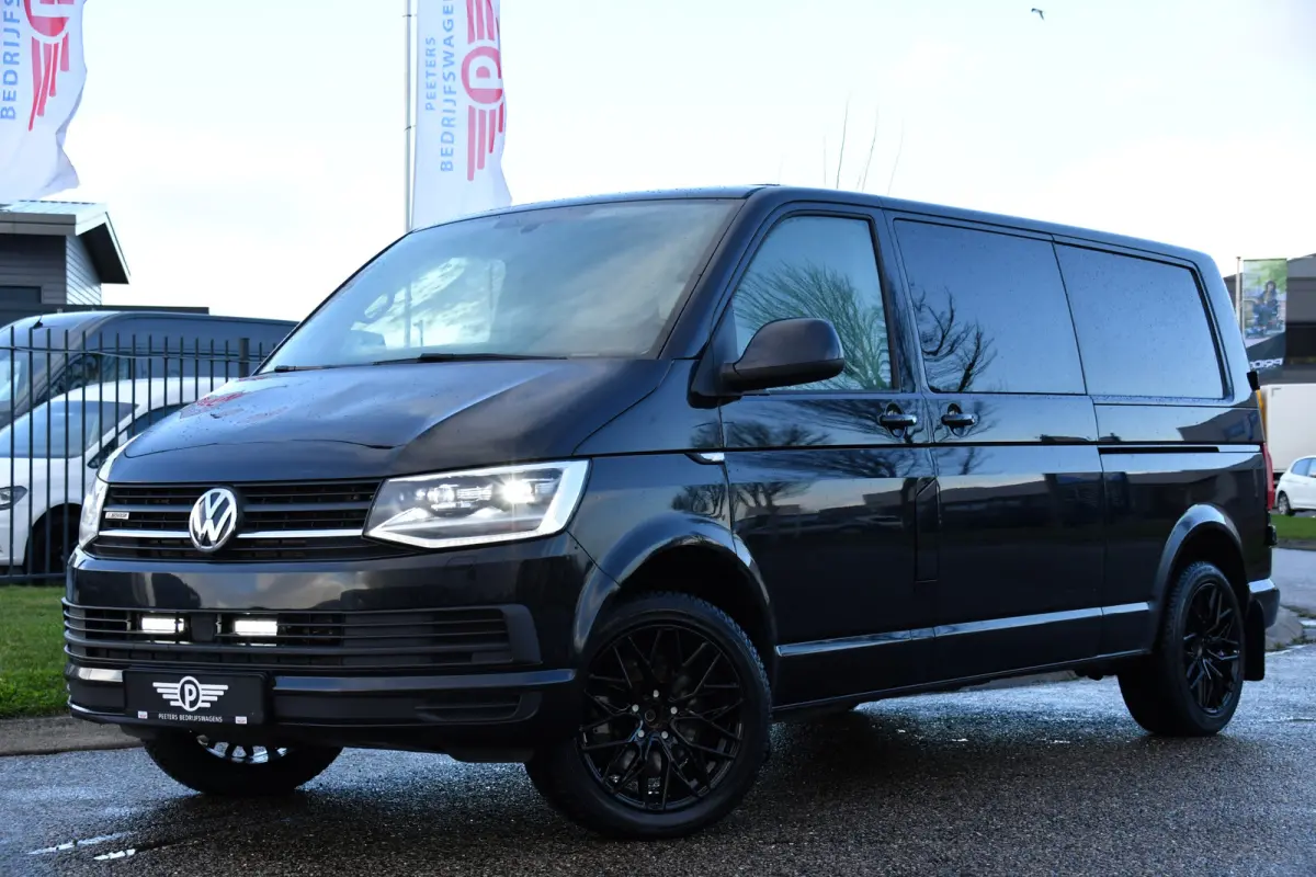 2.0 TDI L2H1 DC 4Motion Highline Black Edition Camera, Cruise, Automaat, Multimedia, 204Pk, 2 x schuifdeur, LED, Uniek!