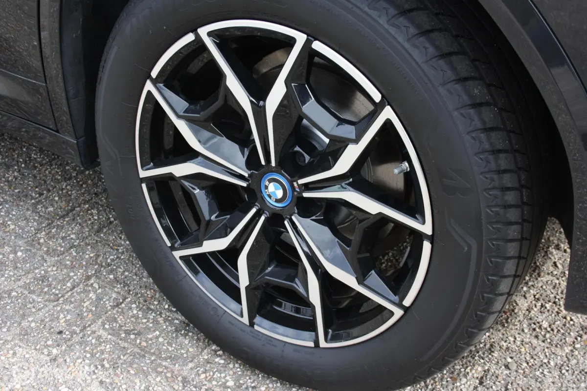 High Exe. M Sport. Pano. xDrive30e High Exe. M Sport. Pano.