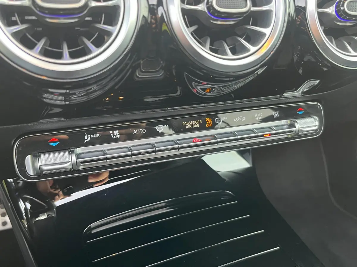 250 e Business Solution AMG Limited - Pano