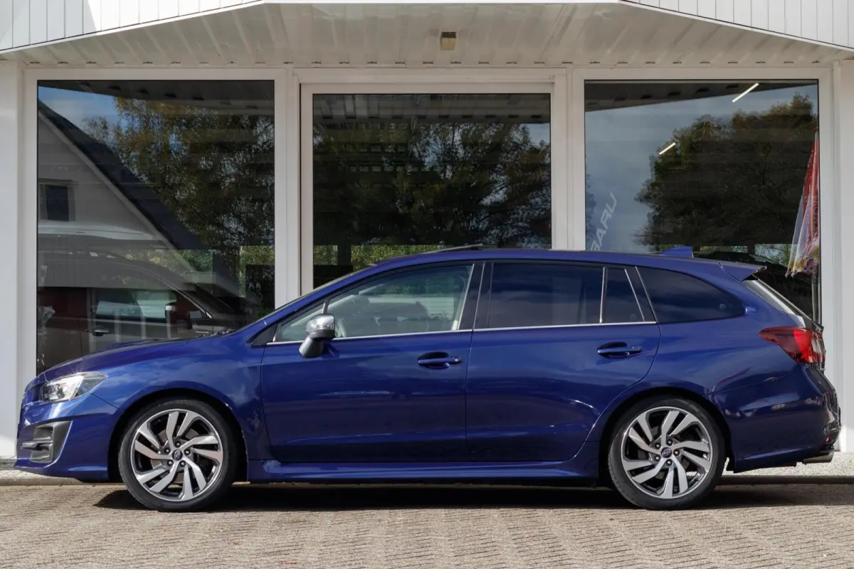 1.6 GT-S Premium | Eyesight | Navigatie | Lederen bekleding |