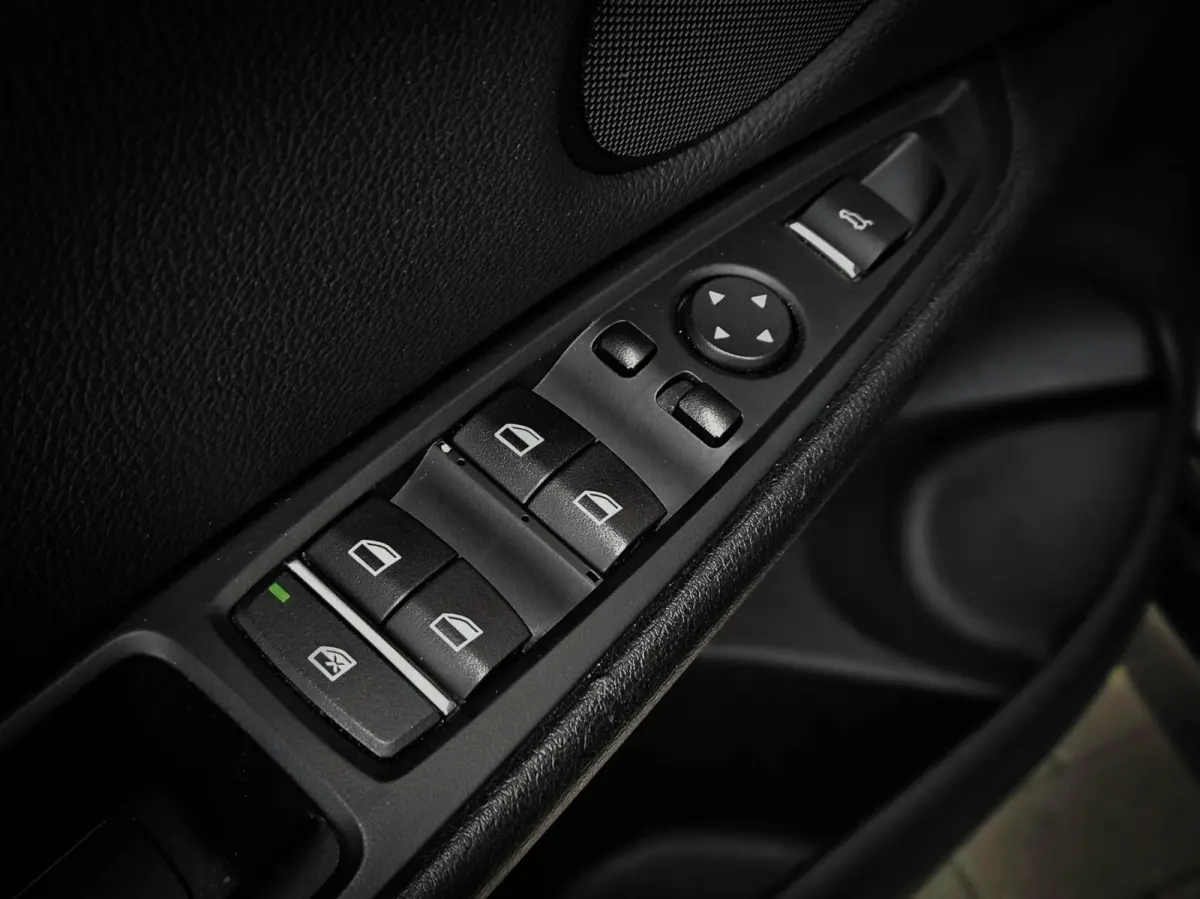 40D xDrive M-Sport | HUD | COMFORTZETELS | PANO | LED | CARBONSCHWARZ METTALIC | TREKHAAK | MEMORY