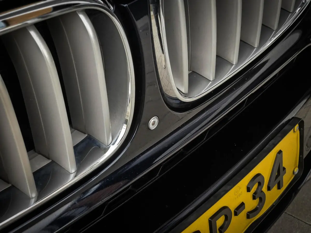 40D xDrive M-Sport | HUD | COMFORTZETELS | PANO | LED | CARBONSCHWARZ METTALIC | TREKHAAK | MEMORY