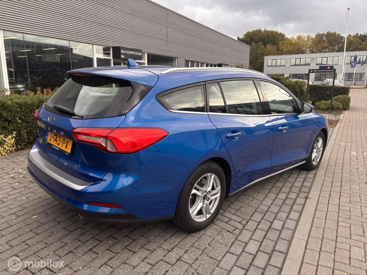 1.0 EcoBoost Trend Edition Business