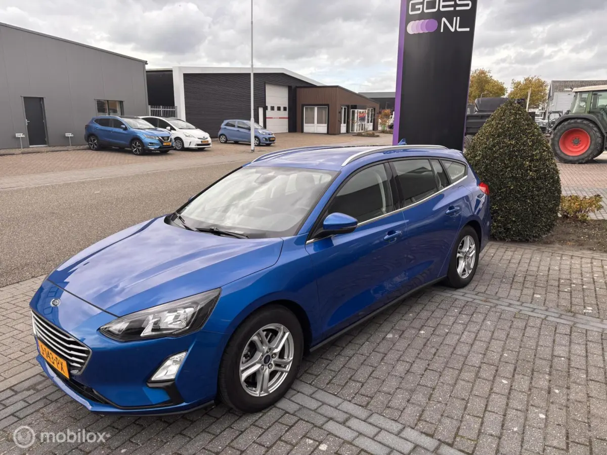 1.0 EcoBoost Trend Edition Business