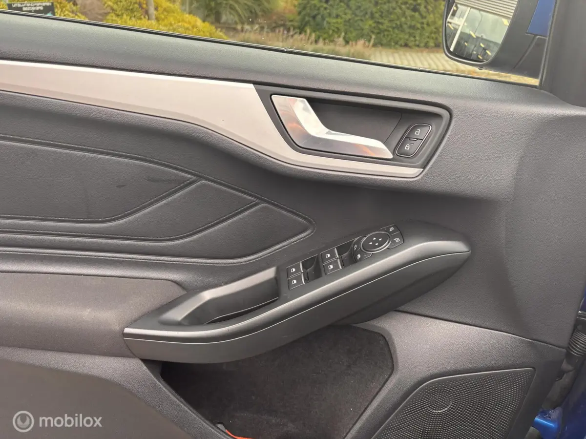 1.0 EcoBoost Trend Edition Business