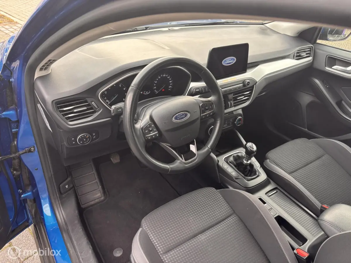 1.0 EcoBoost Trend Edition Business