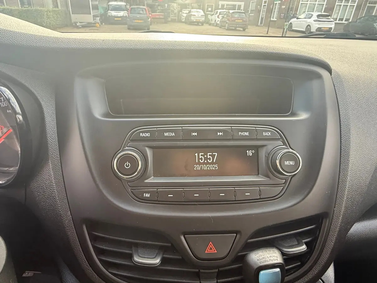 1.0 ecoFLEX 120 Jaar Edition, Cruise control,Airco,Bluetooth telefoonvoorbereiding,Stuurbekrachtiging