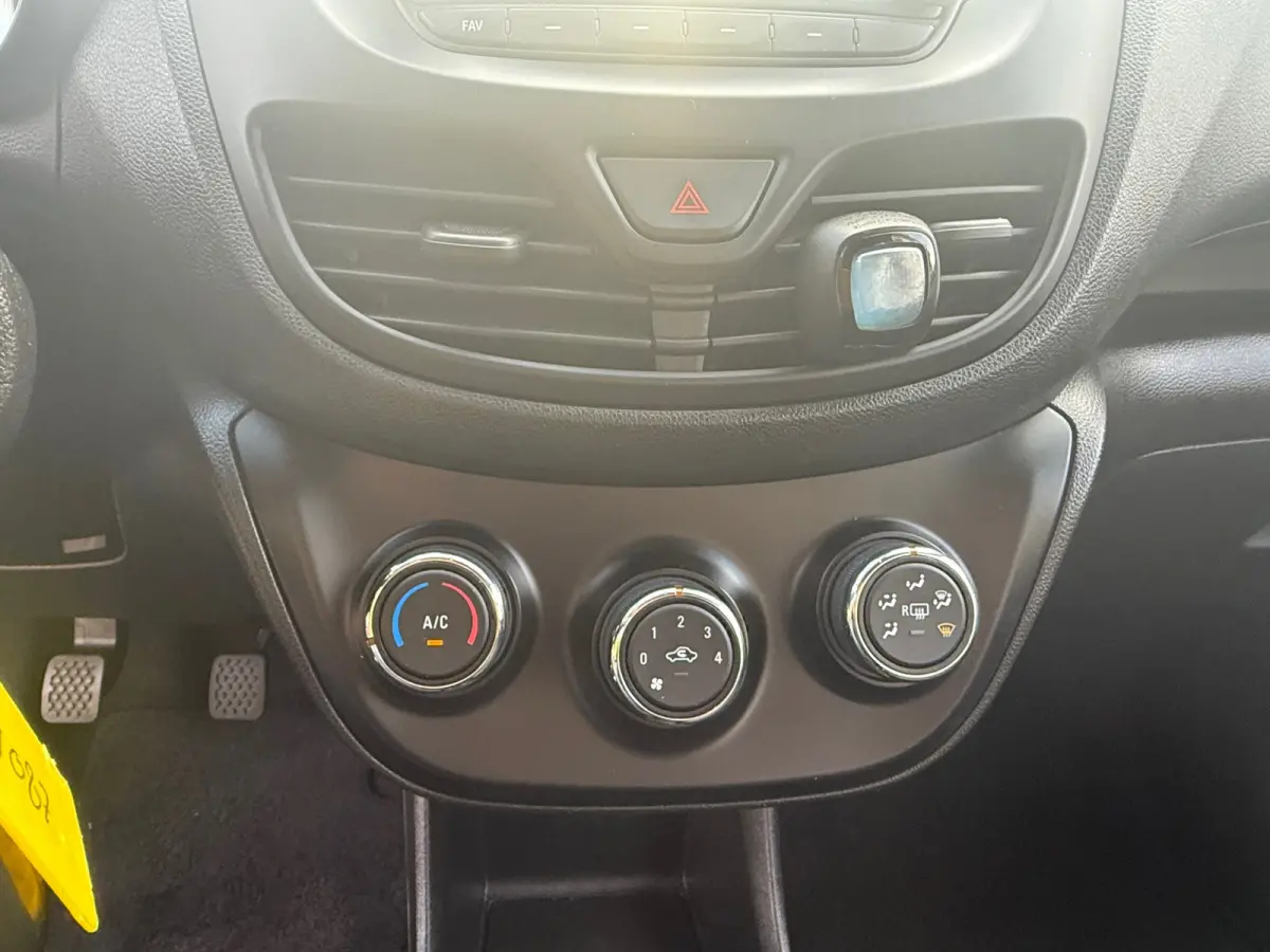 1.0 ecoFLEX 120 Jaar Edition, Cruise control,Airco,Bluetooth telefoonvoorbereiding,Stuurbekrachtiging