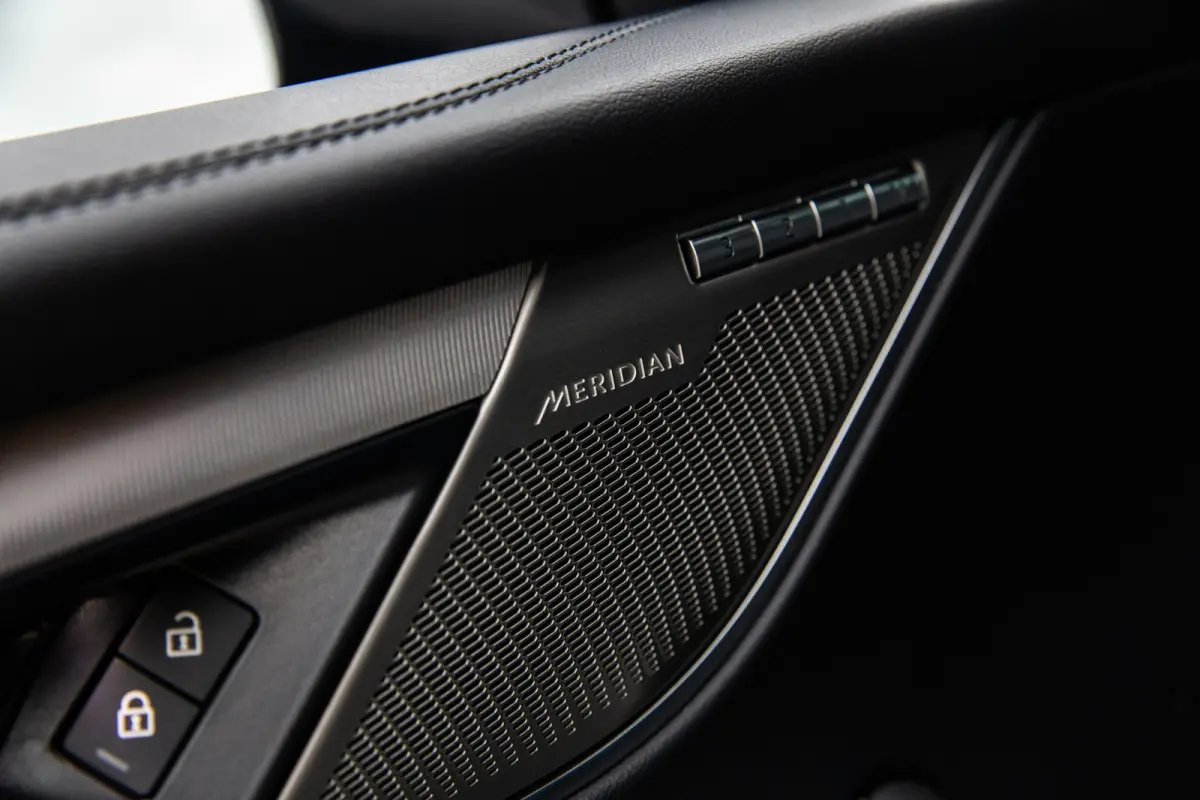 2.0 P400e PHEV R-Dynamic SE , Panoramadak, Meridian, Head-up Display
