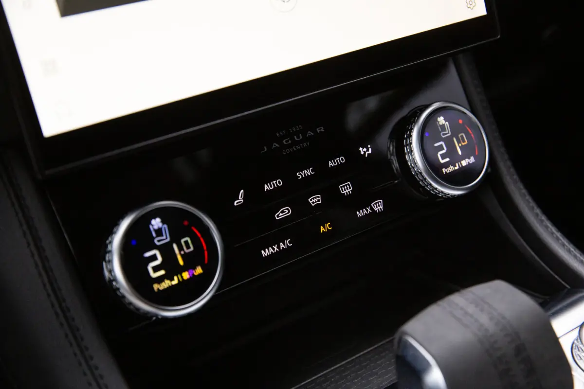 2.0 P400e PHEV R-Dynamic SE , Panoramadak, Meridian, Head-up Display