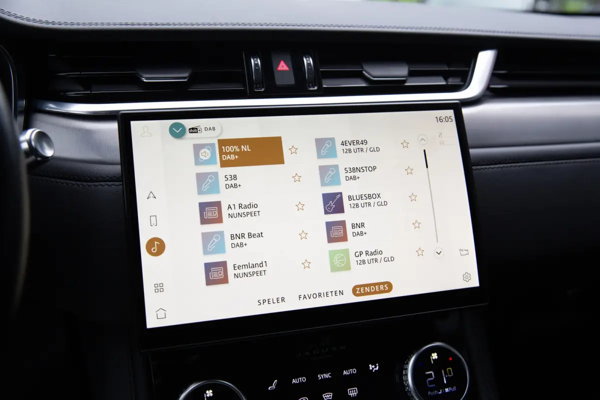 2.0 P400e PHEV R-Dynamic SE , Panoramadak, Meridian, Head-up Display