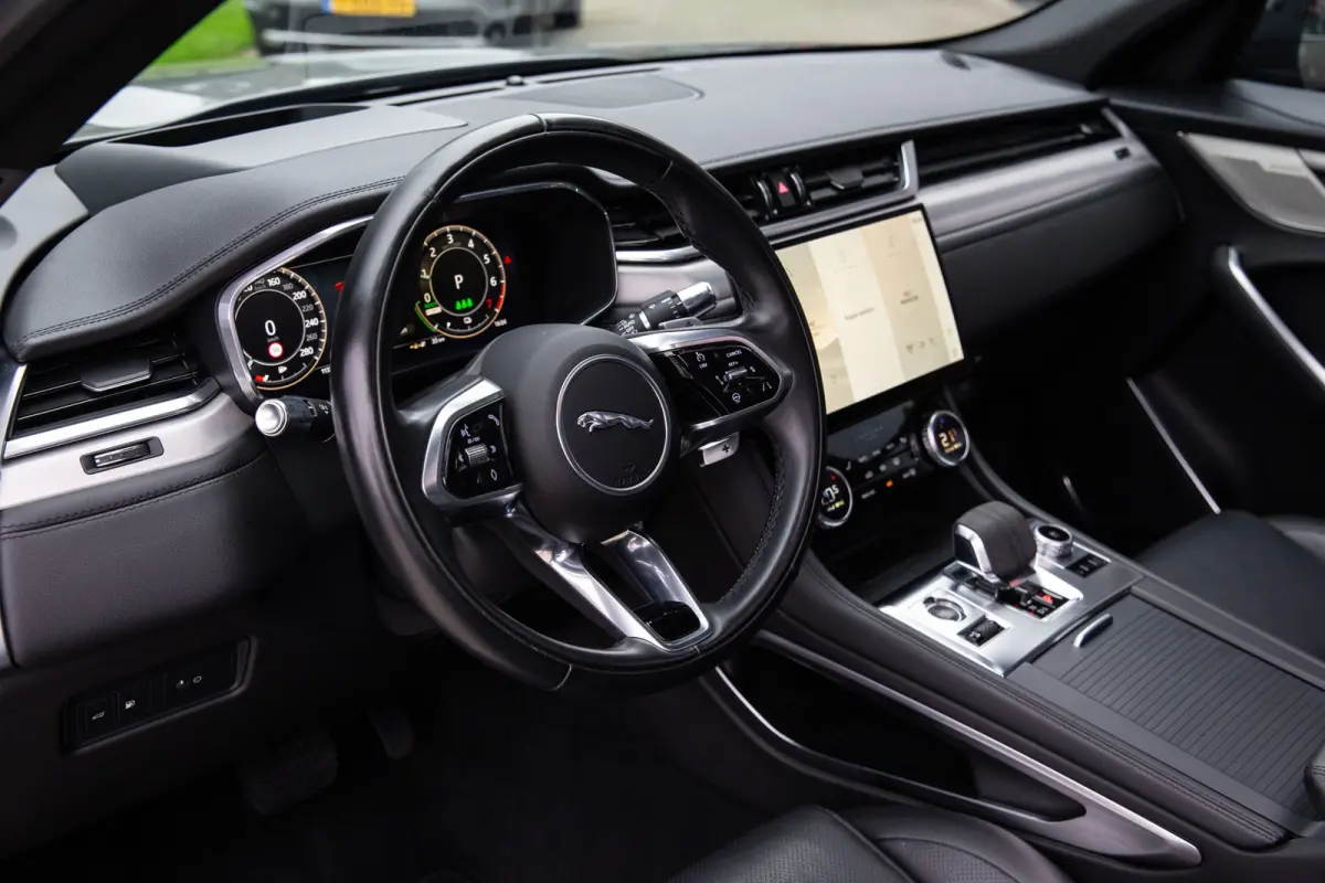 2.0 P400e PHEV R-Dynamic SE , Panoramadak, Meridian, Head-up Display