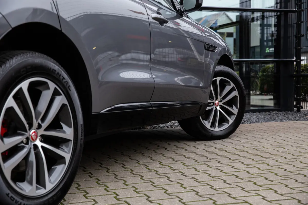 2.0 P400e PHEV R-Dynamic SE , Panoramadak, Meridian, Head-up Display