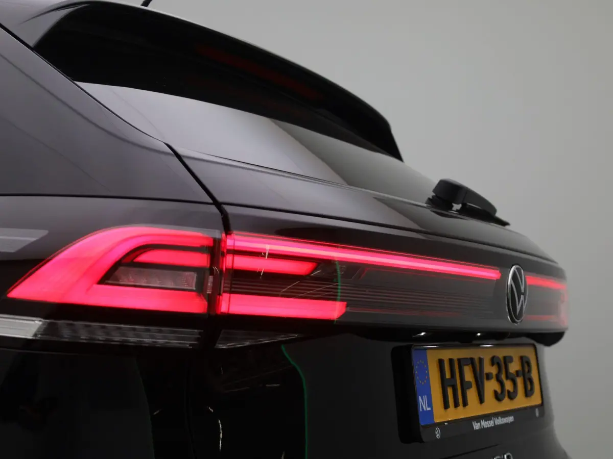 1.0 TSI Life Edition 116 PK| Trekhaak | Stoelverwarming voor | Apple Carplay | Android Auto | Achteruitrij Camera | Parkeersensoren achter
