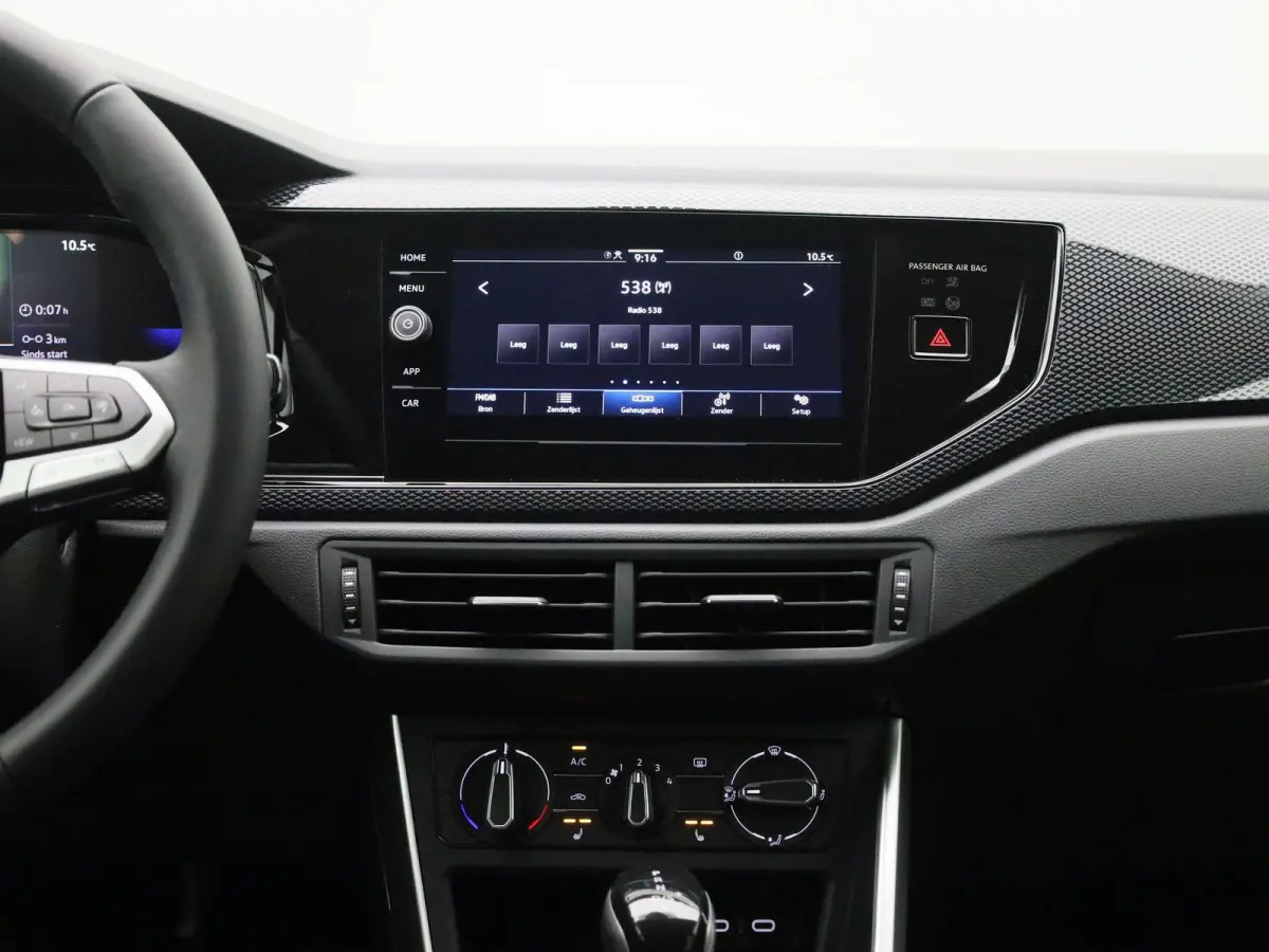 1.0 TSI Life Edition 116 PK| Trekhaak | Stoelverwarming voor | Apple Carplay | Android Auto | Achteruitrij Camera | Parkeersensoren achter