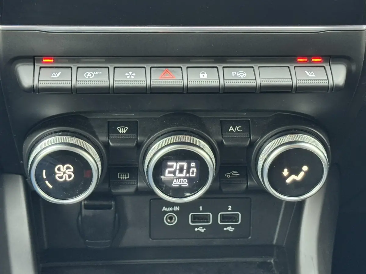 1.3 TCe 140 Adaptive cruise Climate control Keyless LED Navigatie Apple/Android Achteruitrijcamera Dodehoekdetectie