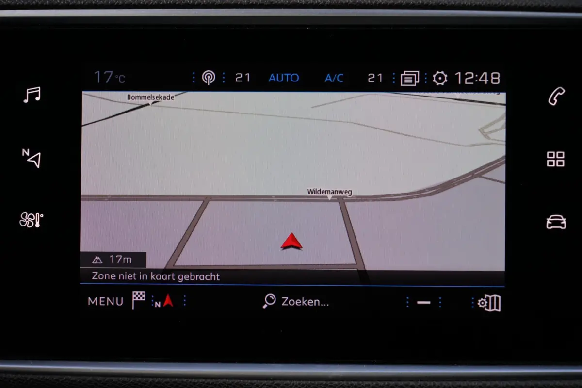 1.2 PureTech Allure Pack, ACC, keyless, cam.