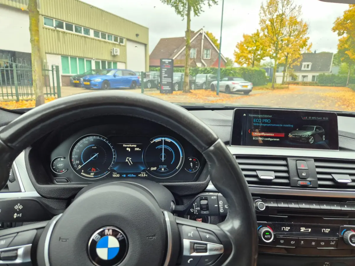 M Sport Panorama Apple CarPlay Elk. Trekhaak 6WB Dig. dash NAP NBT EVO Navi Draadloos lader