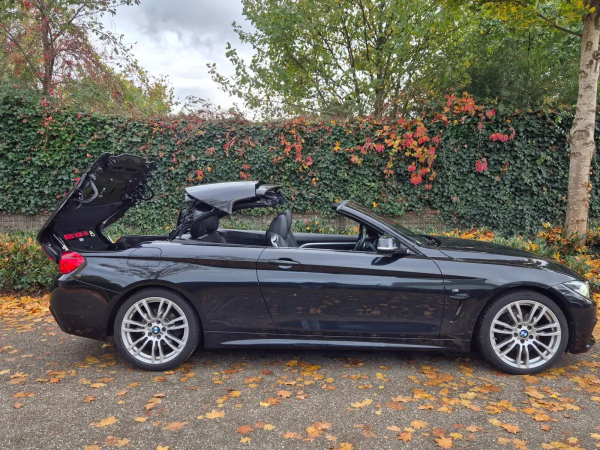 420i M Sport High Executive Cabrio Dig. Dash Apple CarPlay Elek.Stoelen Nbt Evo GR Navi Leder Zwart NAP