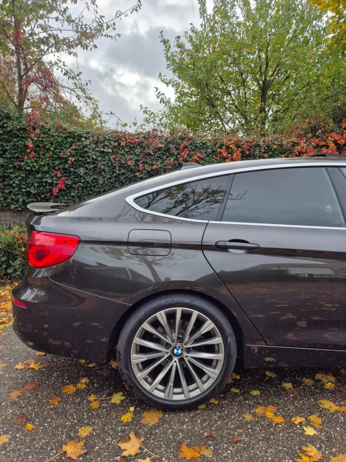 320i High Executive Panorama Apple CarPlay Camera Dig. Dash 6WB NBT Evo GR Navi NAP