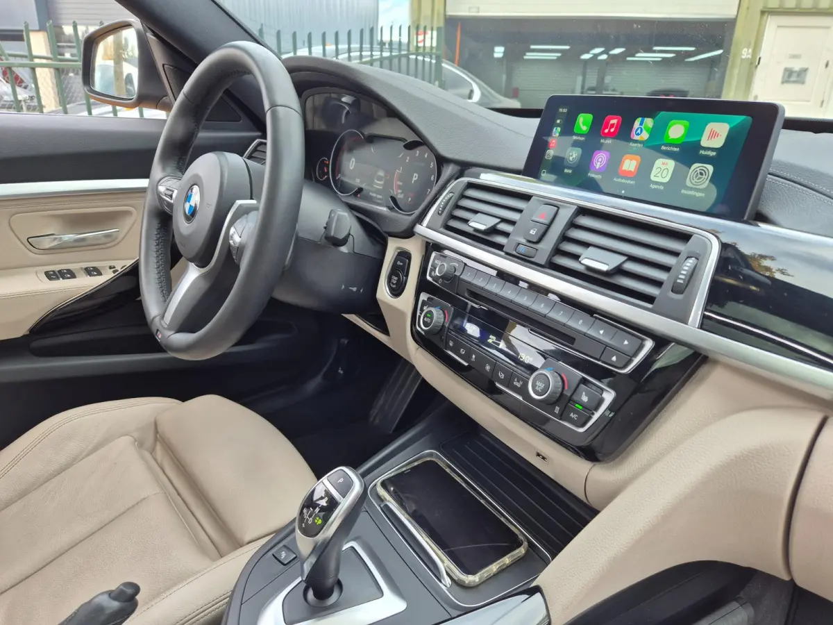 320i High Executive Panorama Apple CarPlay Camera Dig. Dash 6WB NBT Evo GR Navi NAP