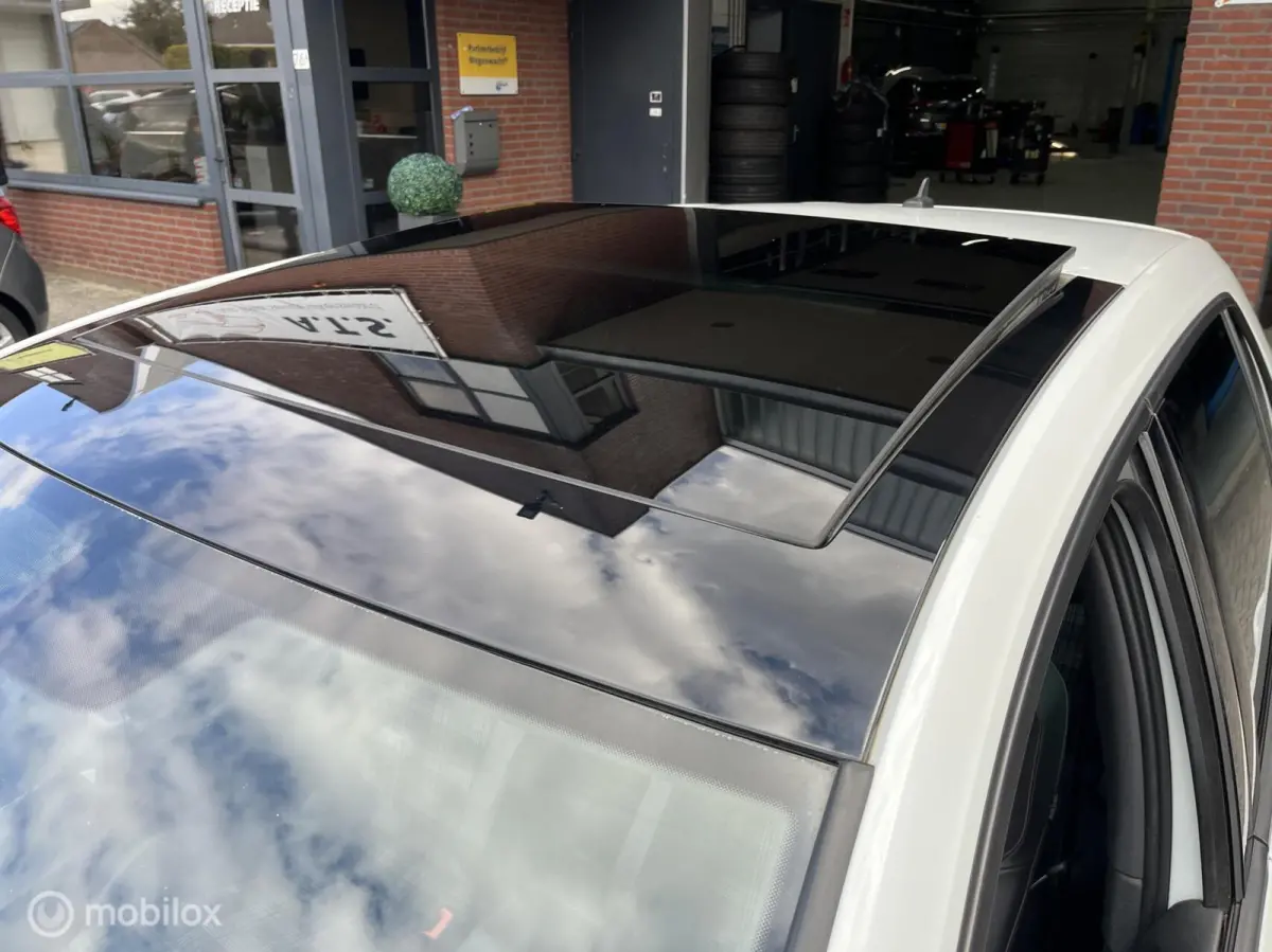 2.0 TSI GTI Performance NAVI*PANO-DAK*CRUISE*