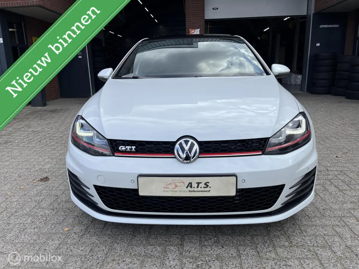 2.0 TSI GTI Performance NAVI*PANO-DAK*CRUISE*