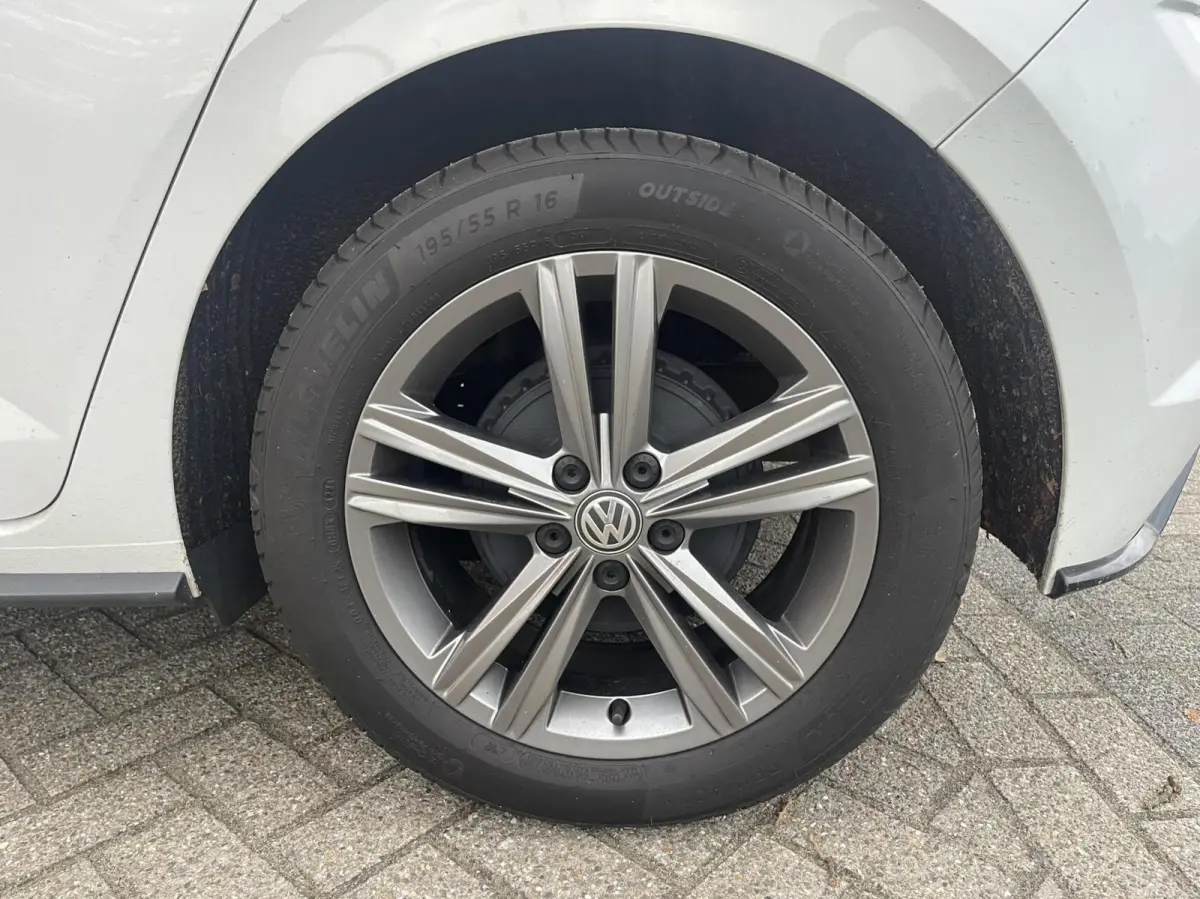 1.0 TSI 2019 87DKM | NAP | PANO | VIRTUAL |
