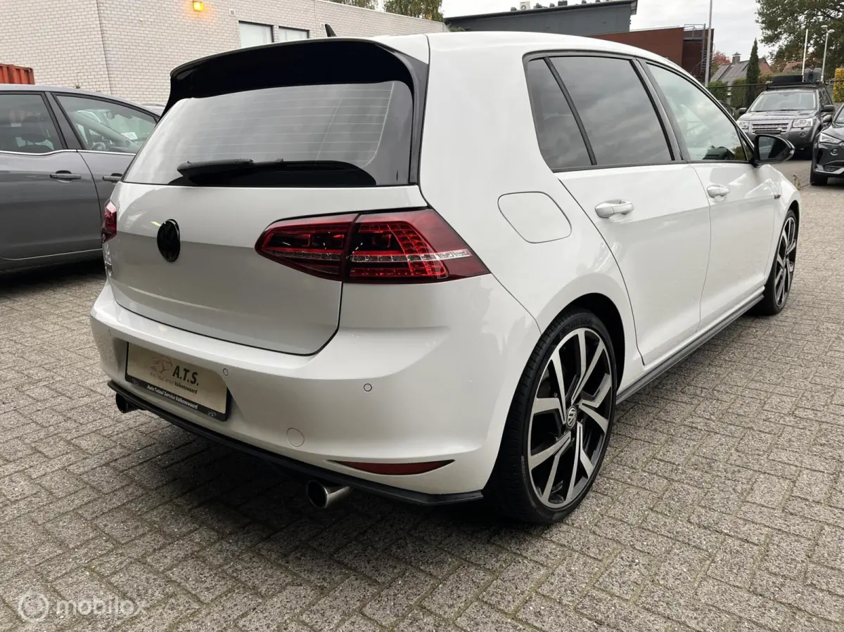 2.0 TSI GTI Performance NAVI*CARPLAY*CRUISE*