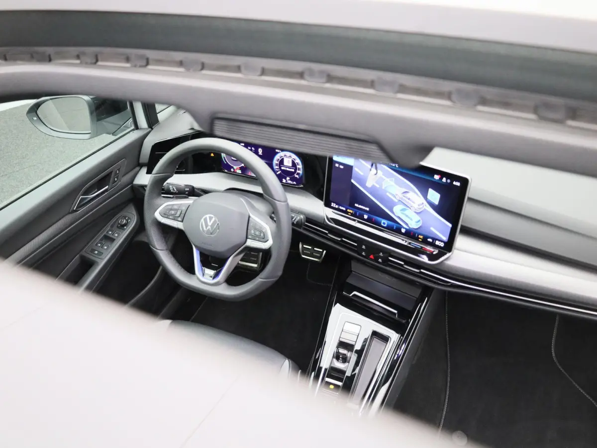 1.5 eHybrid GTE 272 PK SoH 100% | Automaat | Plug-In | Panorama Dak | Volledig Leder | Sport Pakket | Trekhaak | 18 Inch Catania Velgen | LED Matrix Koplampen | Navigatie | Digital Cockpit P