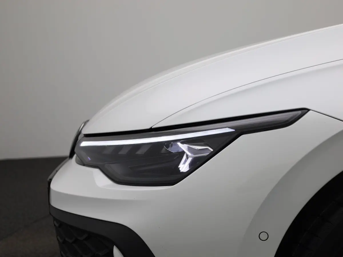 1.5 eHybrid GTE 272 PK SoH 100% | Automaat | Plug-In | Panorama Dak | Volledig Leder | Sport Pakket | Trekhaak | 18 Inch Catania Velgen | LED Matrix Koplampen | Navigatie | Digital Cockpit P