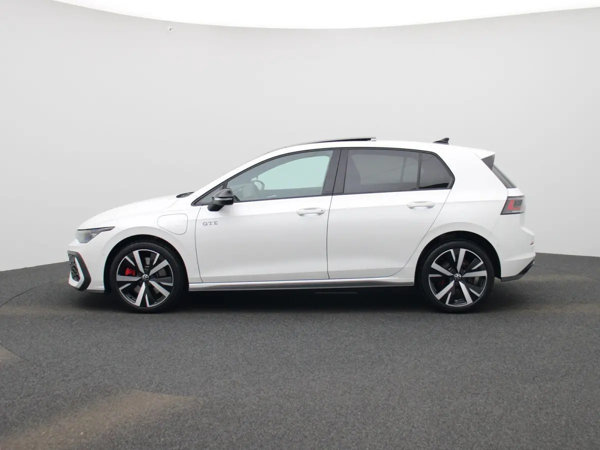 1.5 eHybrid GTE 272 PK SoH 100% | Automaat | Plug-In | Panorama Dak | Volledig Leder | Sport Pakket | Trekhaak | 18 Inch Catania Velgen | LED Matrix Koplampen | Navigatie | Digital Cockpit P