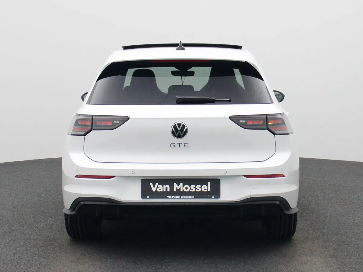 1.5 eHybrid GTE 272 PK SoH 100% | Automaat | Plug-In | Panorama Dak | Volledig Leder | Sport Pakket | Trekhaak | 18 Inch Catania Velgen | LED Matrix Koplampen | Navigatie | Digital Cockpit P