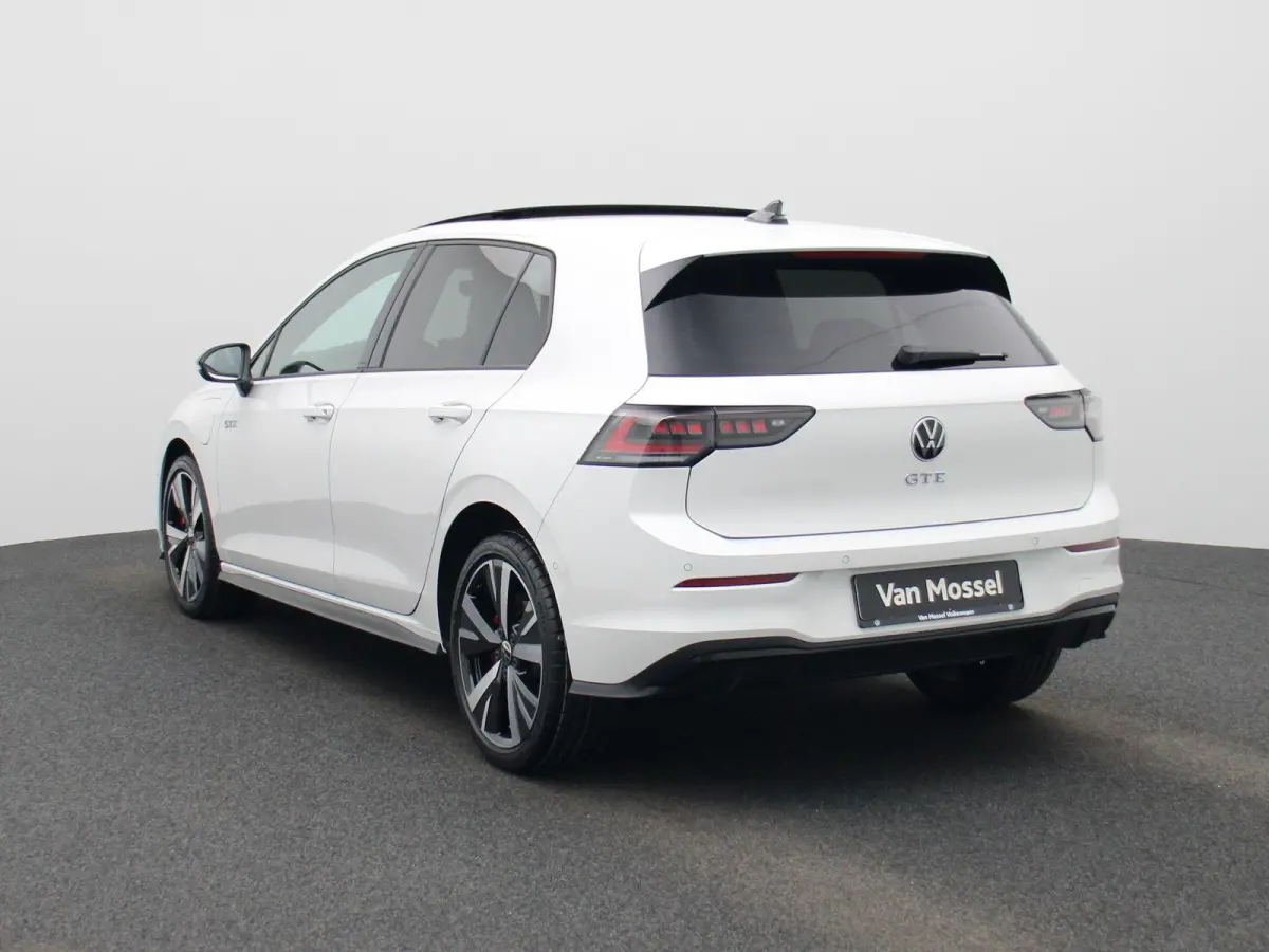 1.5 eHybrid GTE 272 PK SoH 100% | Automaat | Plug-In | Panorama Dak | Volledig Leder | Sport Pakket | Trekhaak | 18 Inch Catania Velgen | LED Matrix Koplampen | Navigatie | Digital Cockpit P