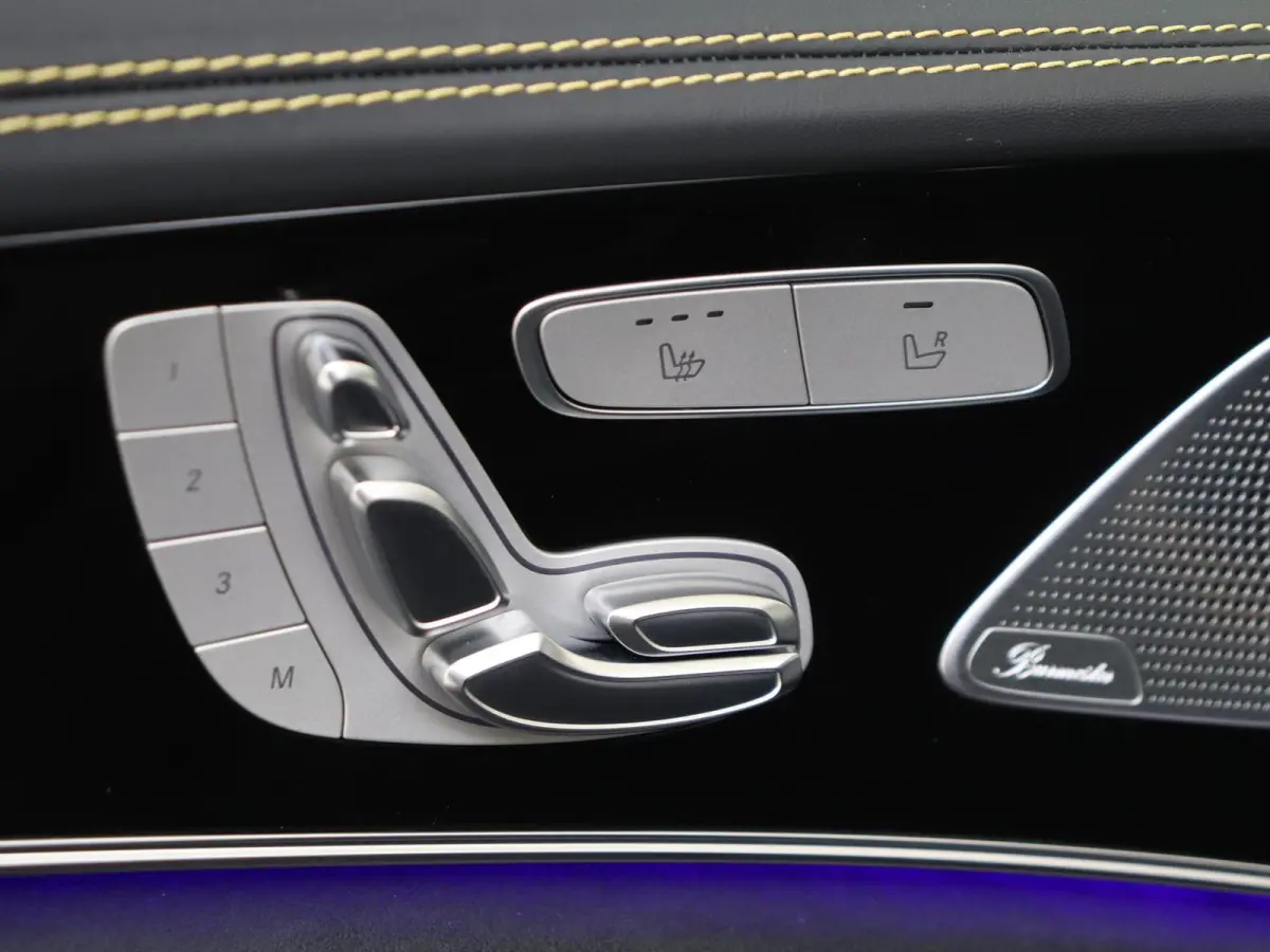 AMG 53 4MATIC+ Premium Panoramadak/ Perf. Stoelen/ Night/ Memory/ DISTRONIC / Burmester 33.049 KM!